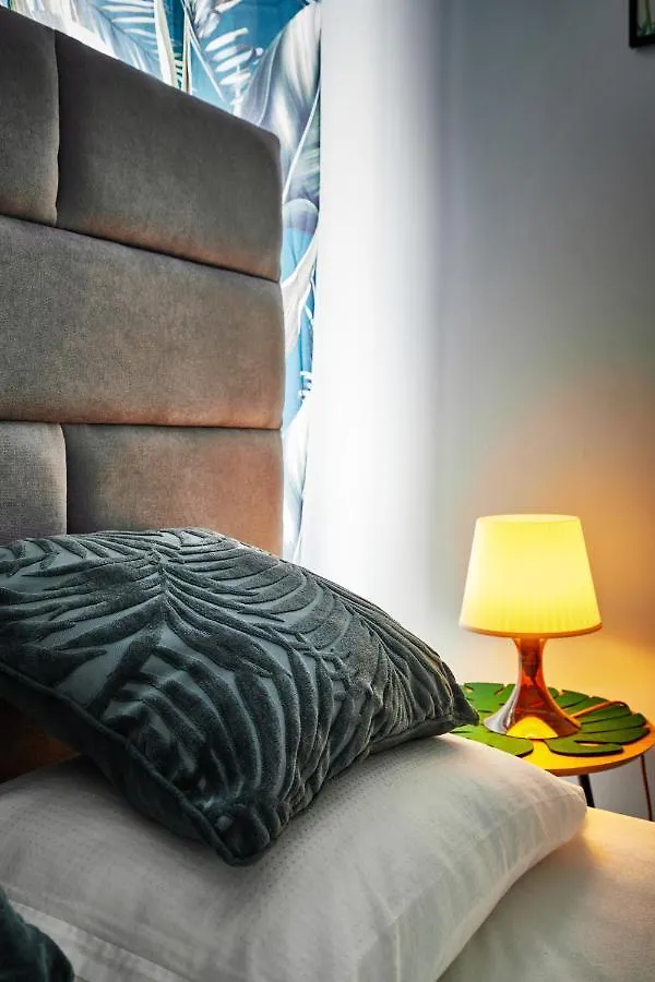 Prymasa Tysiaclecia 83A Apartment Warsaw Poland