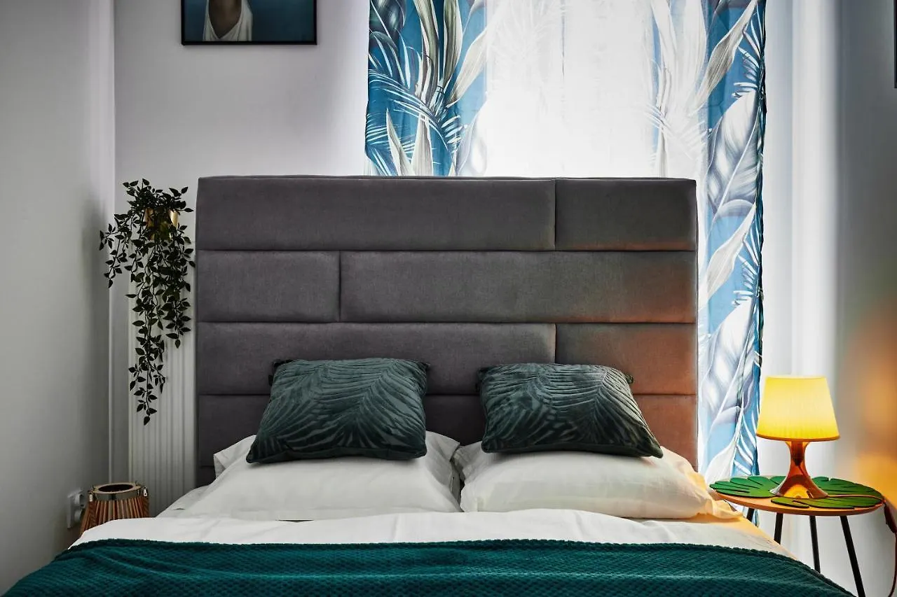 Prymasa Tysiaclecia 83A Apartment Warsaw 0*,  Poland